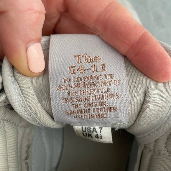 Reebok 54-11 Cardi B Freestyle- Size 7 - Picture 6 of 6